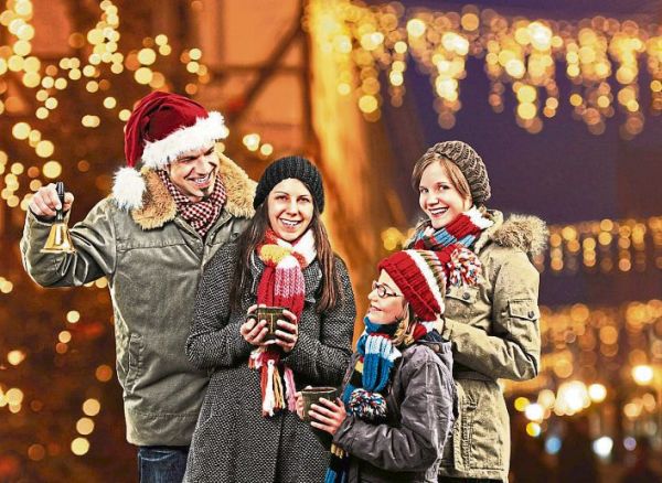 Lichterglanz unter dem Rheingrafenstein in Bad Münster