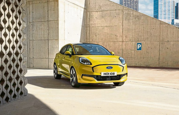 Ford Puma Gen-E fährt jetzt vollelektrisch