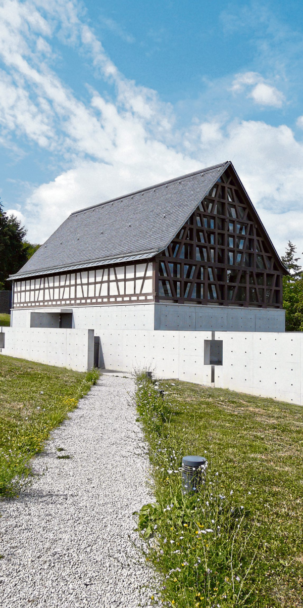 EIGENE OBJEKTE UND IMMOBILIEN