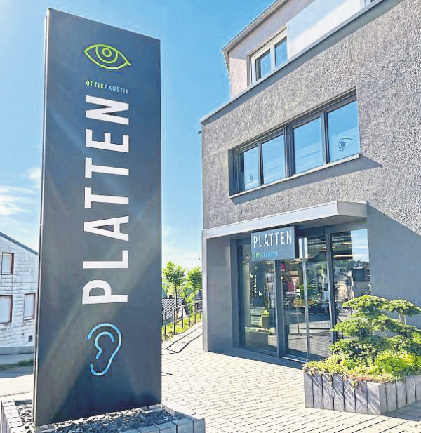 Platten Optik + Akustik bietet AI Glasses an vier Standorten