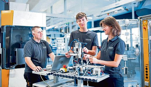Ausbildung und Karriere bei HAHN Automation Group in Rheinböllen