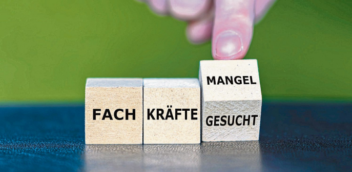 Fachkräftemangel bleibt ein strukturelles Risiko