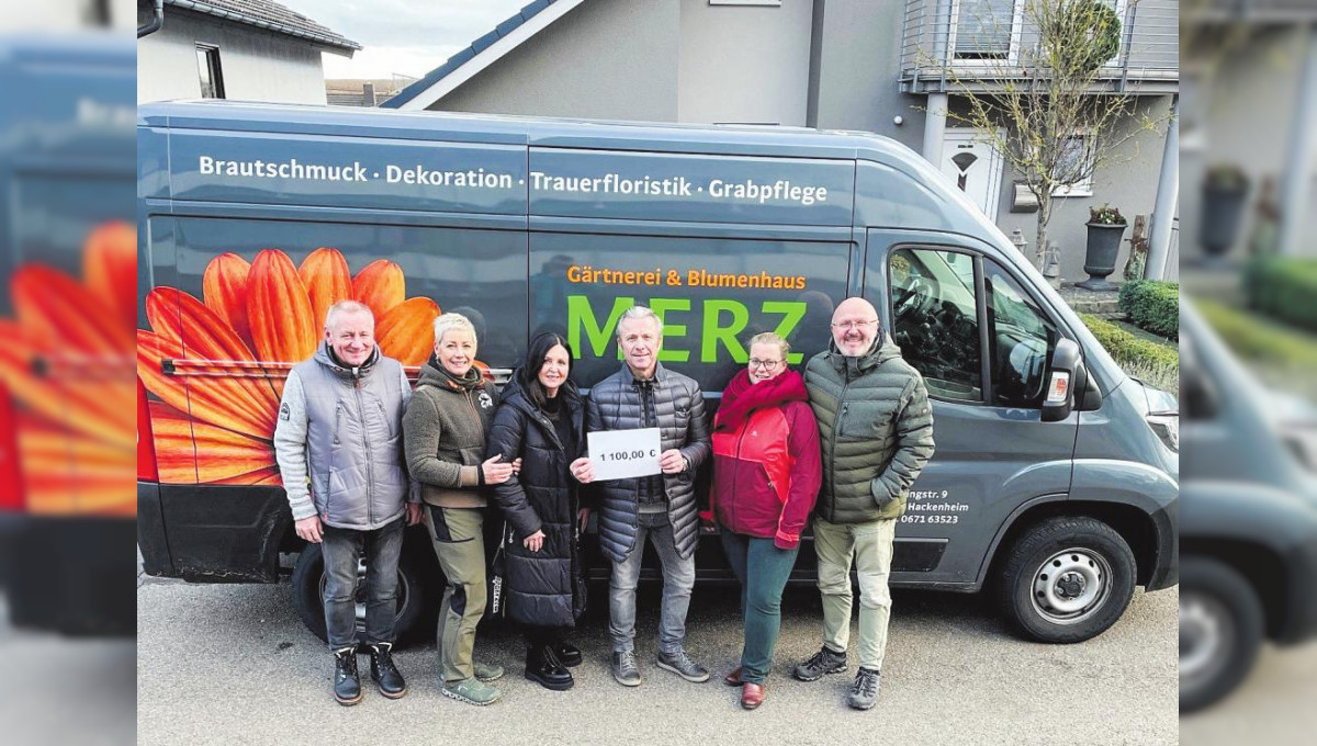 Gutes zu Weihnachten – Blumenhaus Merz spendet an den Kinderschutzbund Bad Kreuznach