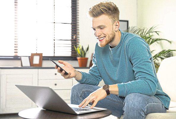 Bewerbungsgespräch: Auch per Telefon und Skype glänzen