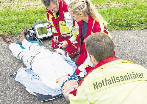 Auf jede Sekunde kommt es an – Notfallsanitäter retten Leben
