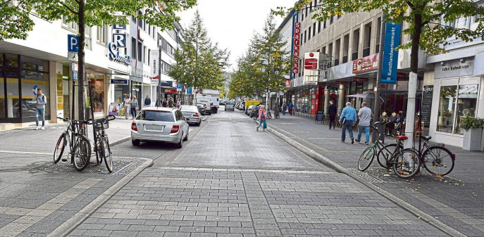 Flaniermeile „Schlossstraße”