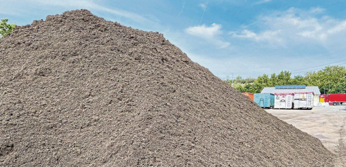Kein Bioabfall im Kunststoffbeutel
