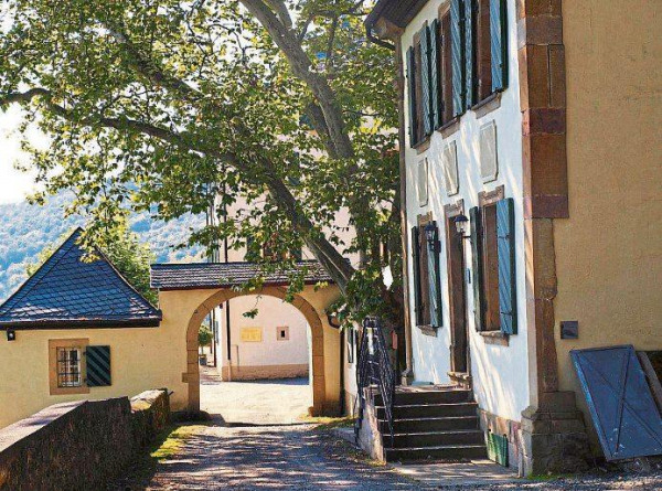 Erlebnisspieldorf Mittelalter bei Schloss Wartenstein
