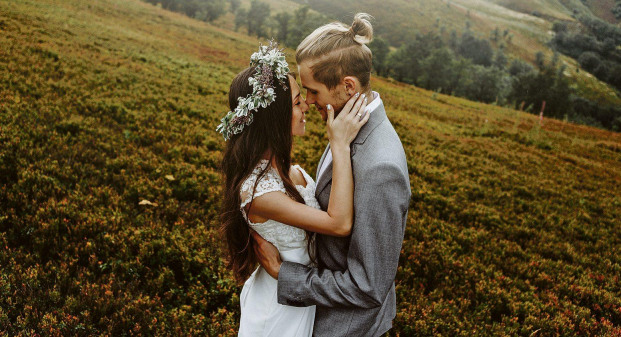 Hochzeitsanzug 2023 – Wie sehen die aktuellen Trends aus?