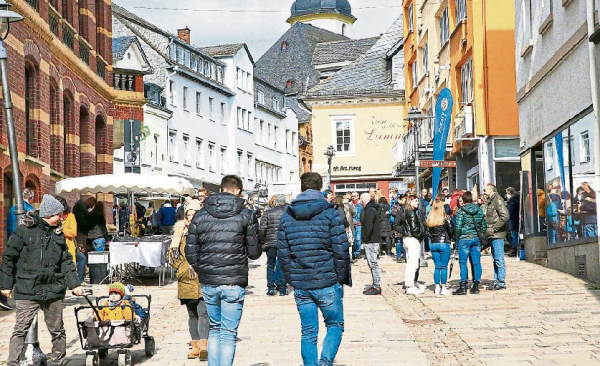 Frühlingsfest in Simmern: Buntes Programm für jede Generation