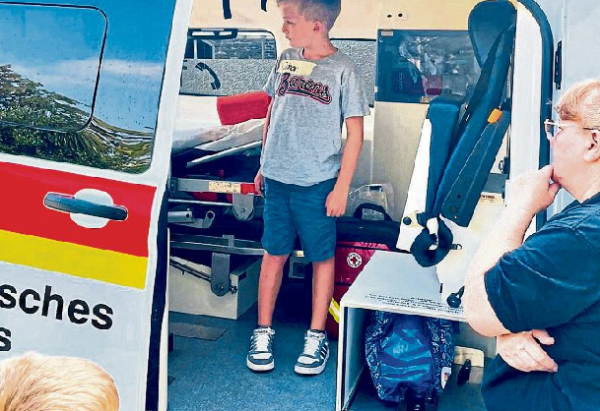 Koblenz: Die Blaulichtfamilie stellt sich vor - Spiel, Spaß und Erste Hilfe