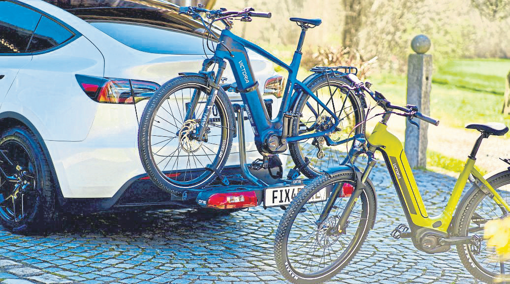 Zweiräder unterwegs auf vier Rädern