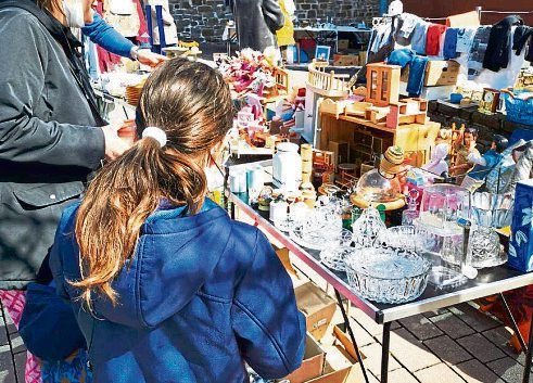 Bunter Flohmarkt am Schinderhannesturm