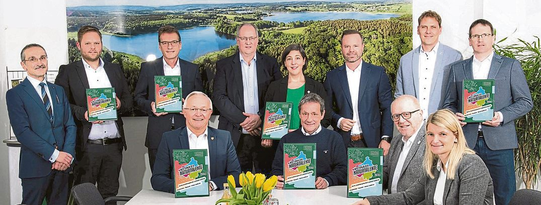 „Westerwälder Naturtalente“: Ausbildungsfibel geht in die dritte Auflage