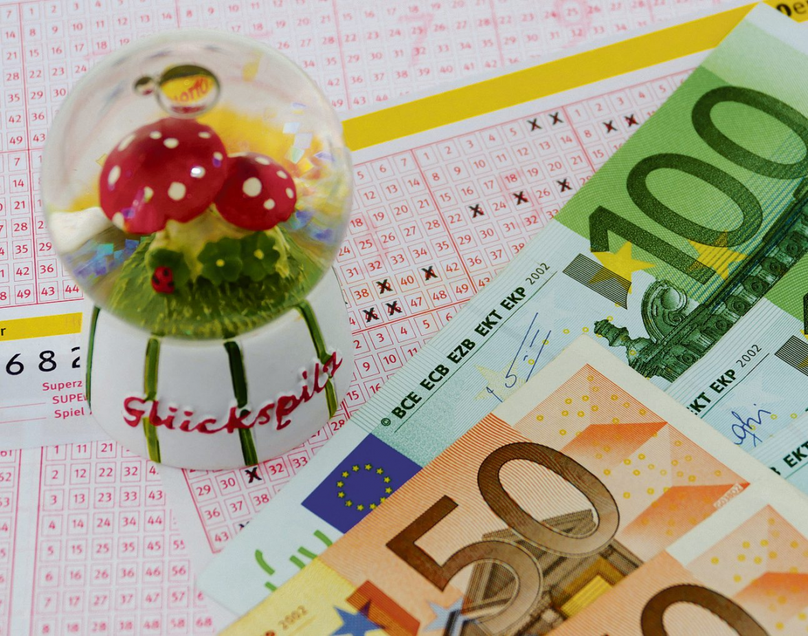 Skurrile Gewinnergeschichten aus Lotto Rheinland-Pfalz: Wenn der Wellensittich die Glückszahlen tippt...