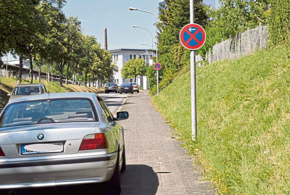 Vorsicht vor abgesenkten Bordsteinen