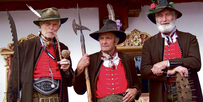 Almabtriebsfest im Alpachtal mit Bohr Busreisen