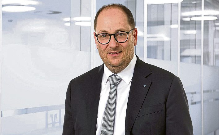 Vereinigte Volksbank Raiffeisenbank eG: Attraktive Karrierechancen und innovative Mitarbeiterangebote