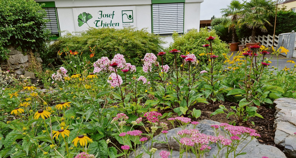Josef Thielen KG in St. Sebastian: Garten- und Landschaftsgestaltung