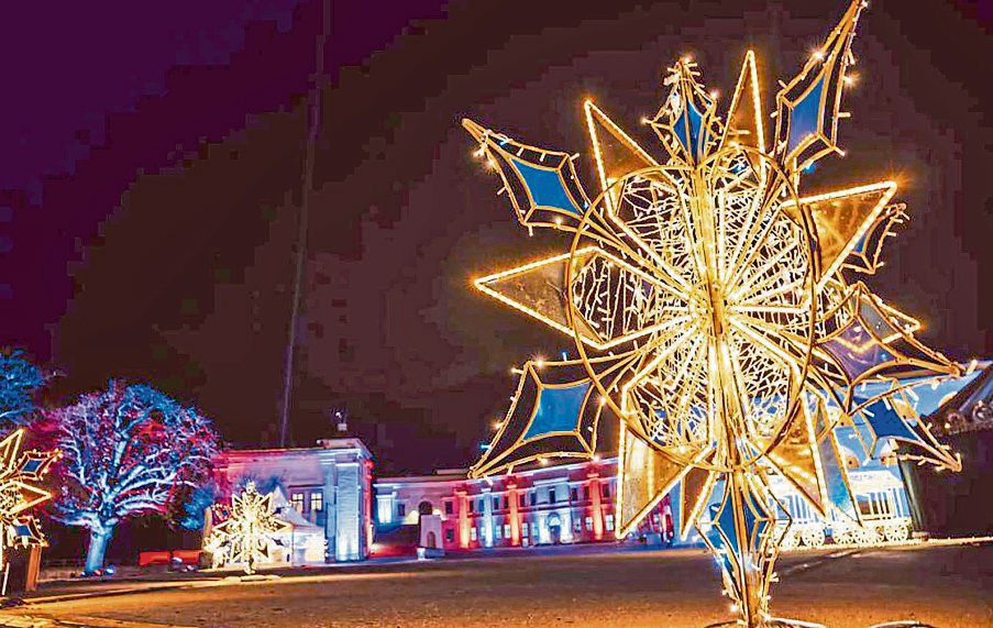  Koblenz: Lichterglanz über der Festung