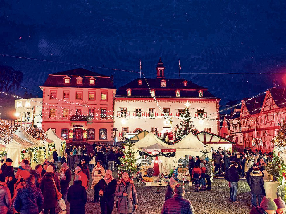 Weihnachtszauber in der Bunten Stadt am Rhein