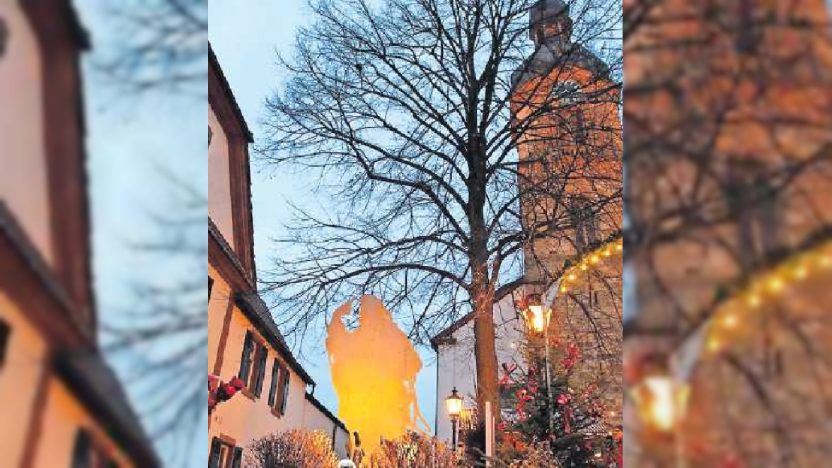 Rheinzabern: Festliches Treiben vor wunderschöner Kulisse