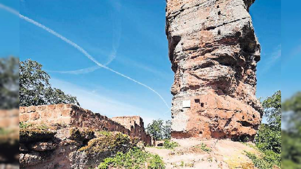 Burgen im Herbst entdecken