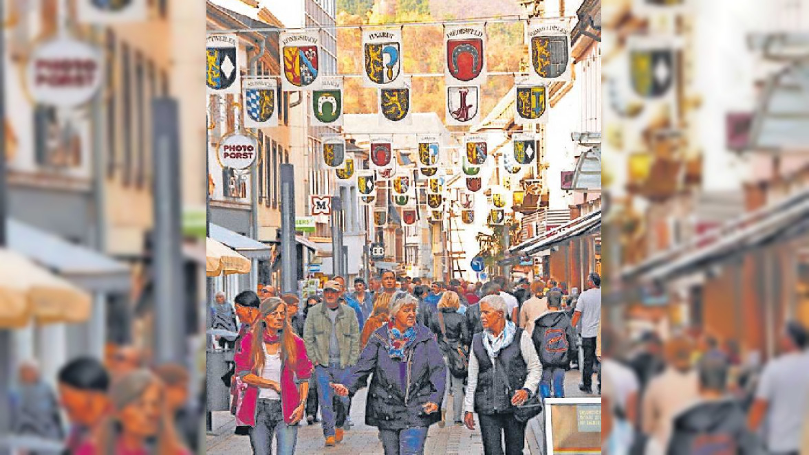 Verkaufsoffener Sonntag in Neustadt: Entspannt durch Geschäfte bummeln
