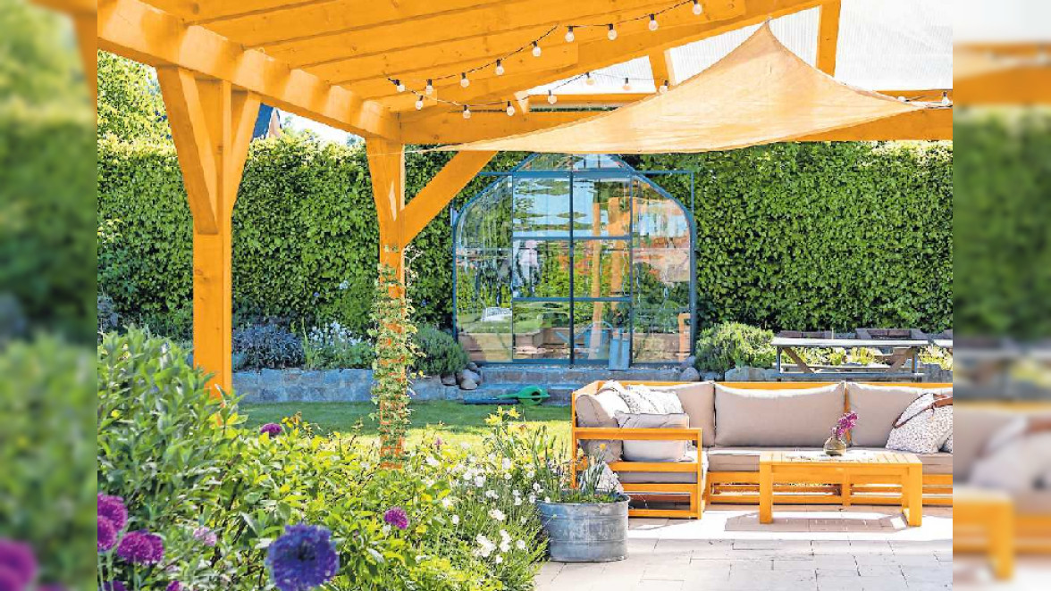 Langlebiger Holzschutz für Gartenelemente