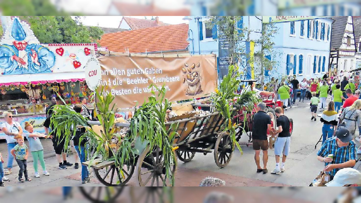 Rummel mit traditionellen Höhepunkten