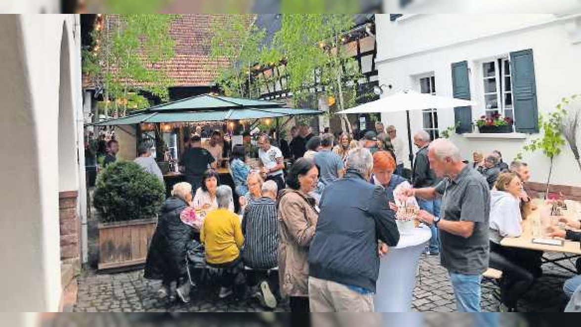 Weinfest in Mühlhofen: Gastlichkeit und stimmungsvolle Livemusik