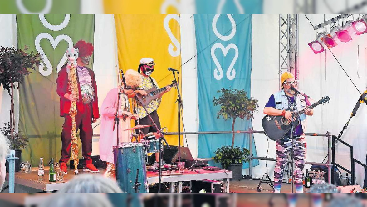Dudelsackklänge, Rockhits und mehr beim Stadtfest in Dürkheim