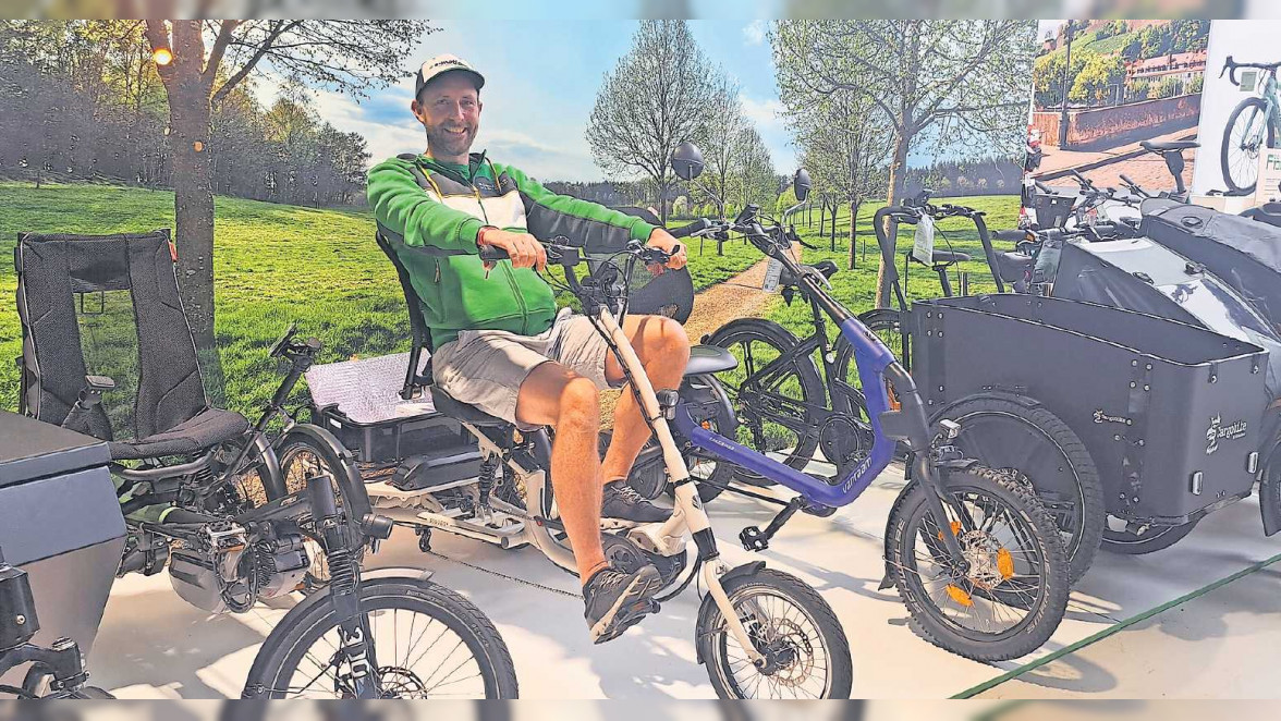 Kaiserslautern: Spezial-E-Bikes testen auf dem Stiftsplatz