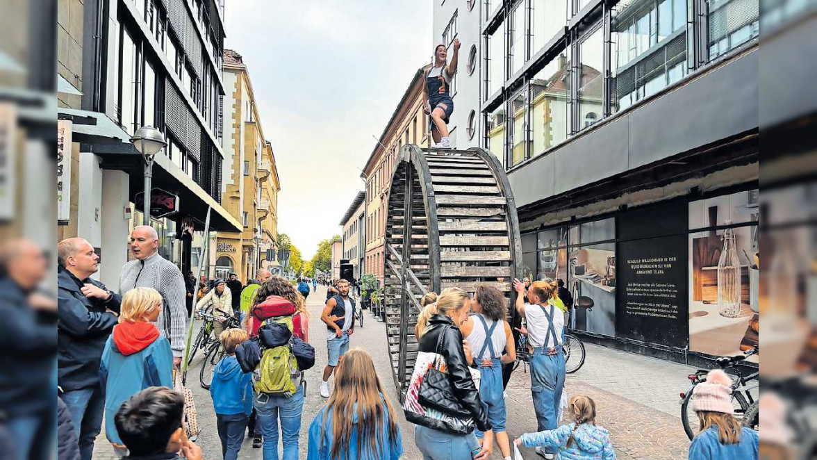 Karlsuhe: Innenstadt als Showbühne