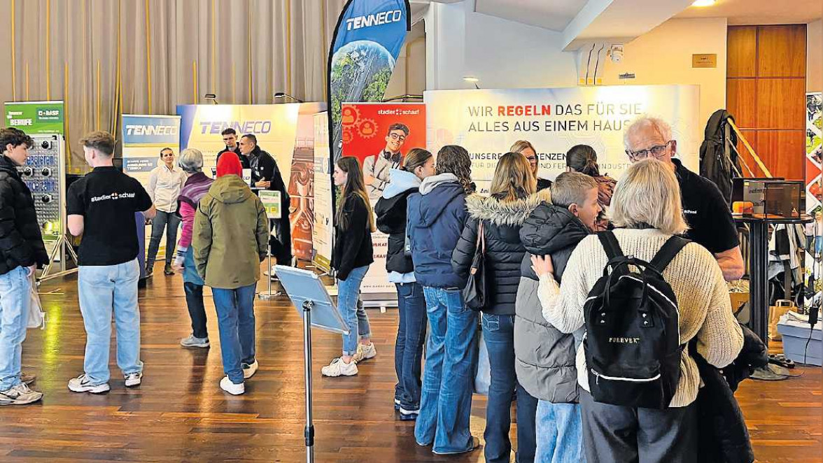 Perfekter Start in Deine Zukunft - mit Kontakten direkt vor Ort